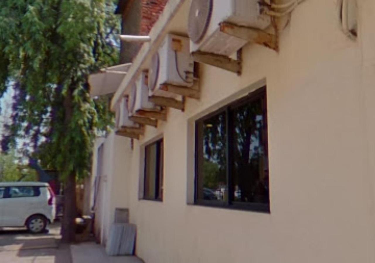 Hotel Mayur Restaurant Chandrapur エクステリア 写真