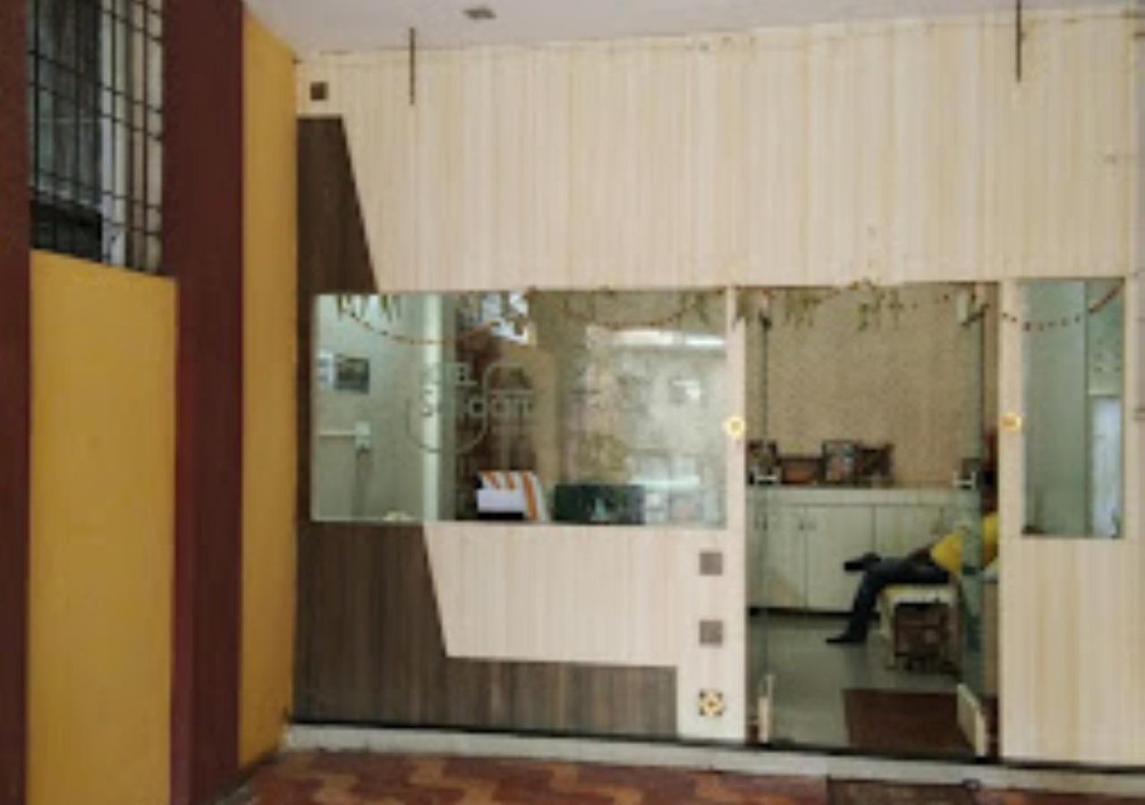 Hotel Mayur Restaurant Chandrapur エクステリア 写真
