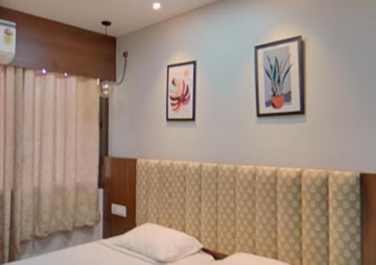 Hotel Mayur Restaurant Chandrapur エクステリア 写真