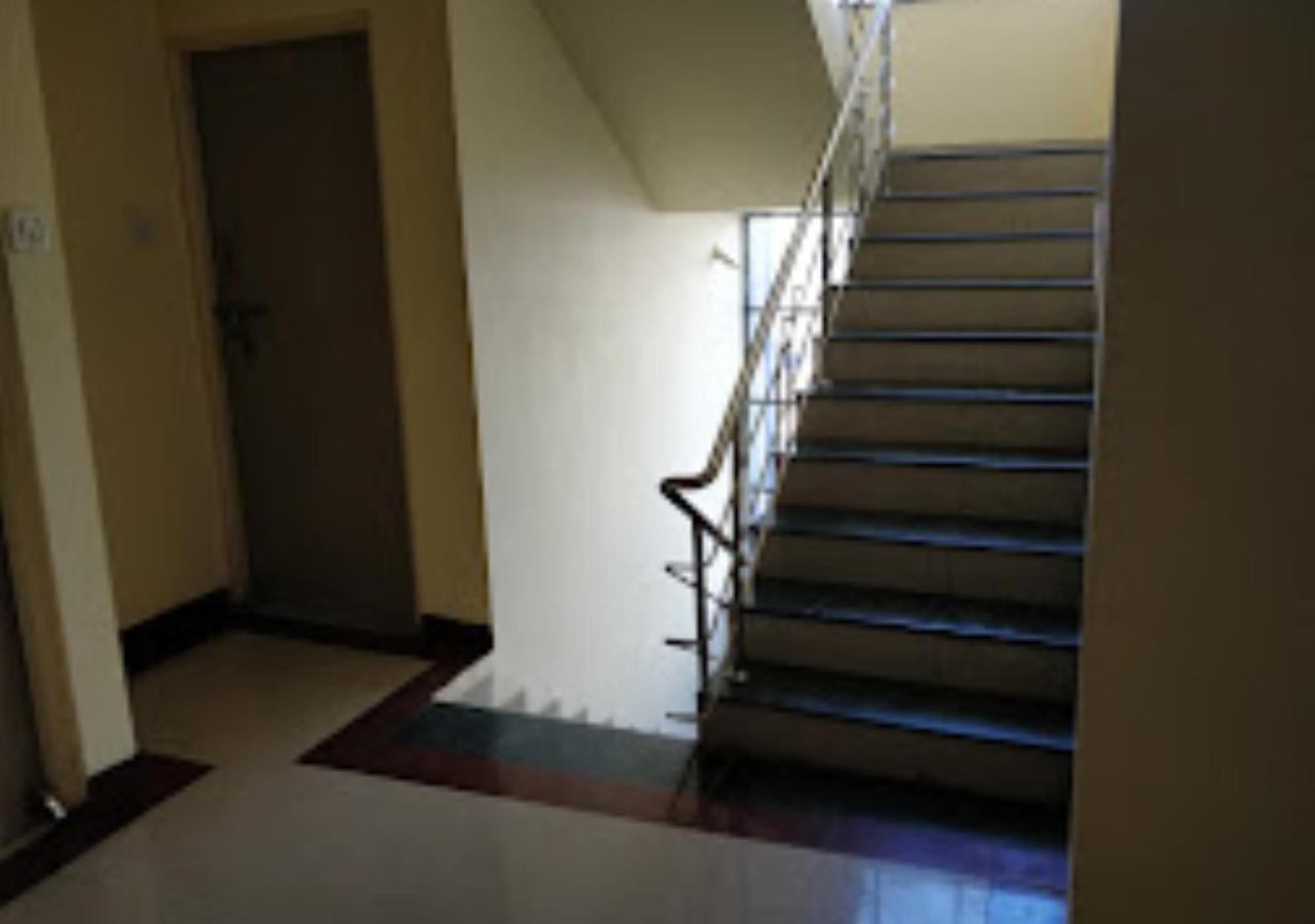 Hotel Mayur Restaurant Chandrapur エクステリア 写真